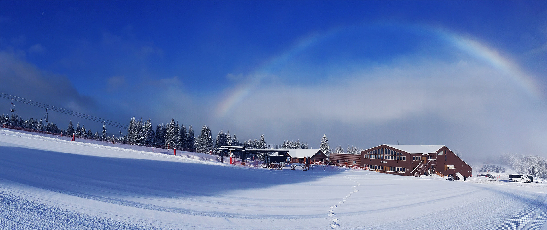 rainbow over lodge